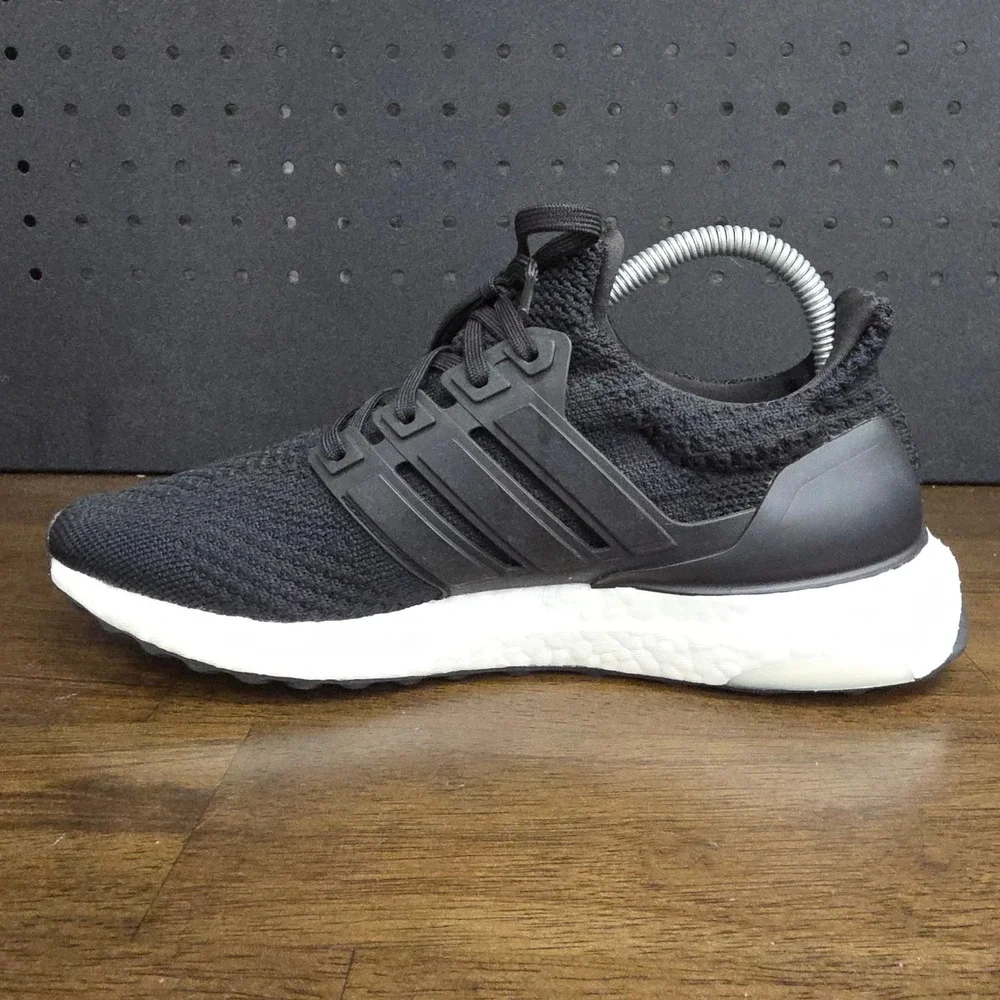 Adidas Ultraboost 5.0 DNA‎ Mens Size 7 Black Running Shoes GV8746